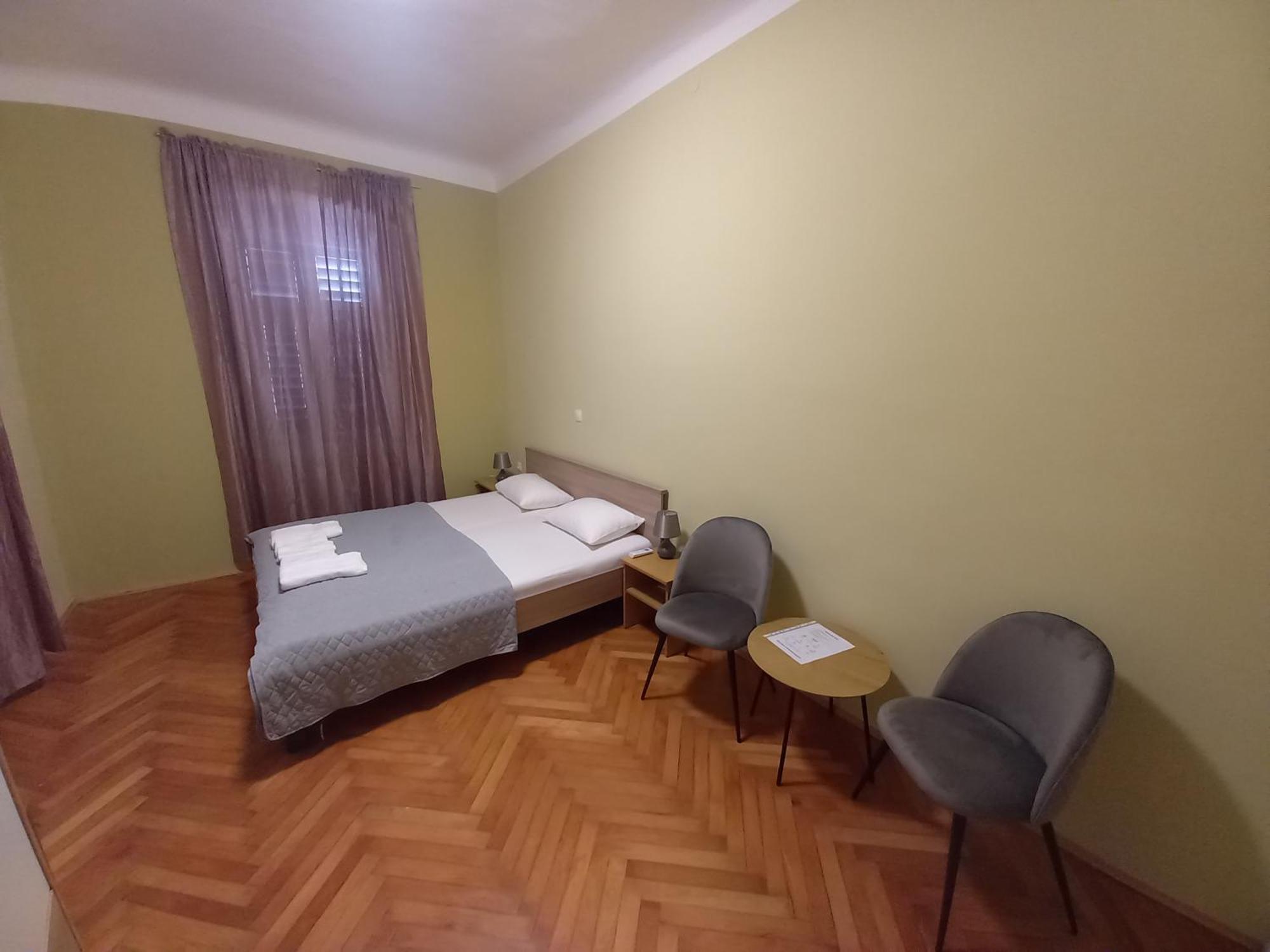 Oskar Amphitheater Apartments And Rooms With Free Parking พูลา ห้อง รูปภาพ